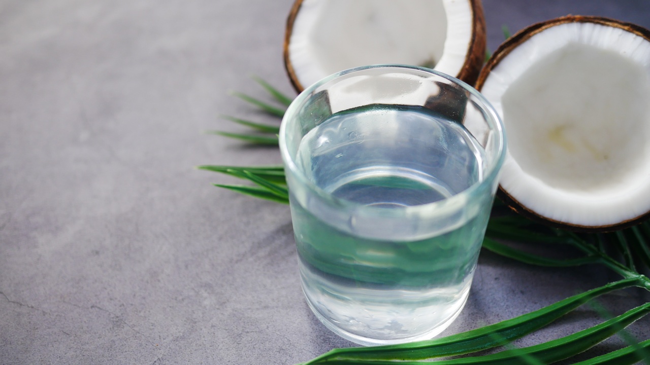 Gatorade vs Coconut Water